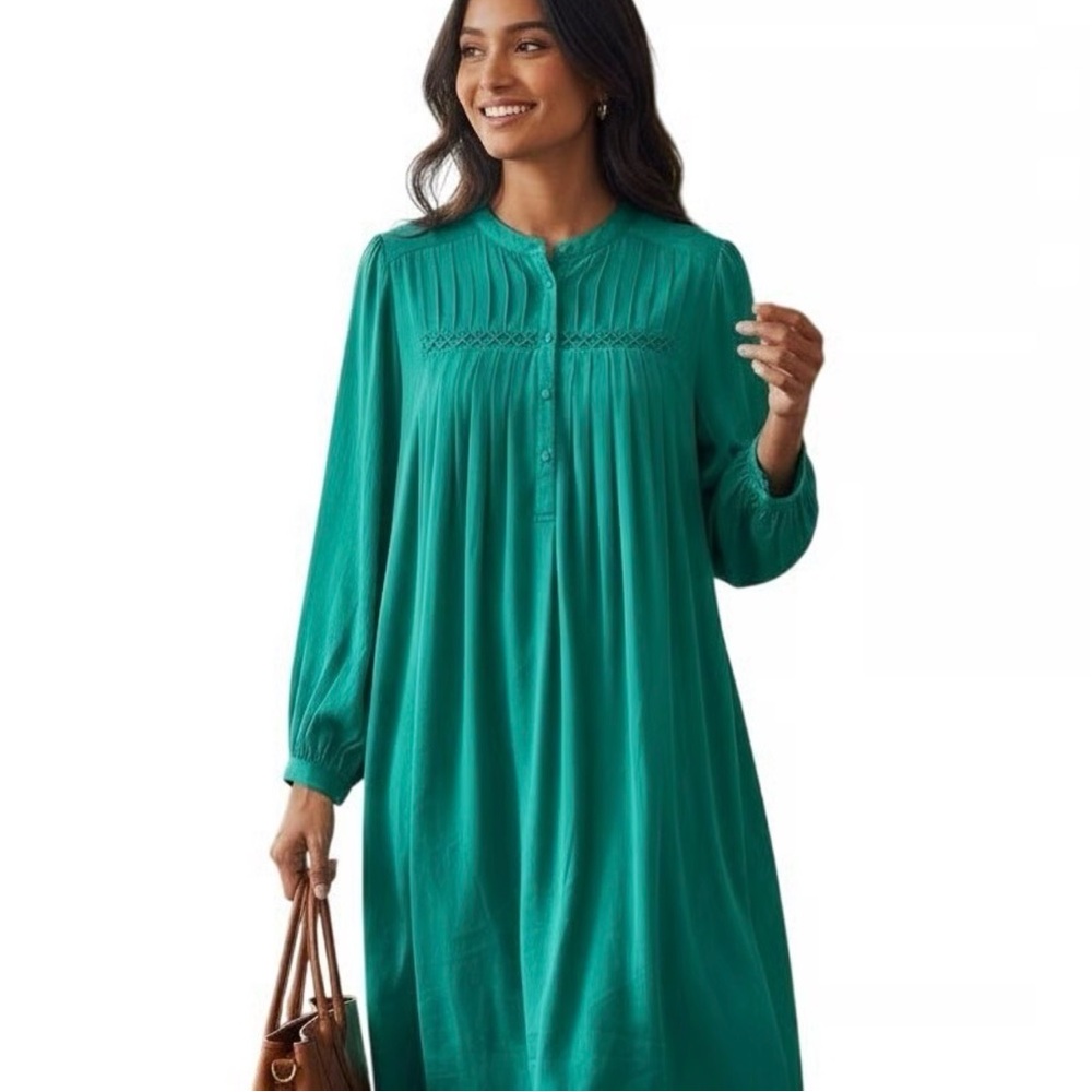 PIOMBO ITALIAN DESIGNER KELLY GREEN LONG SLEEVE DRESS